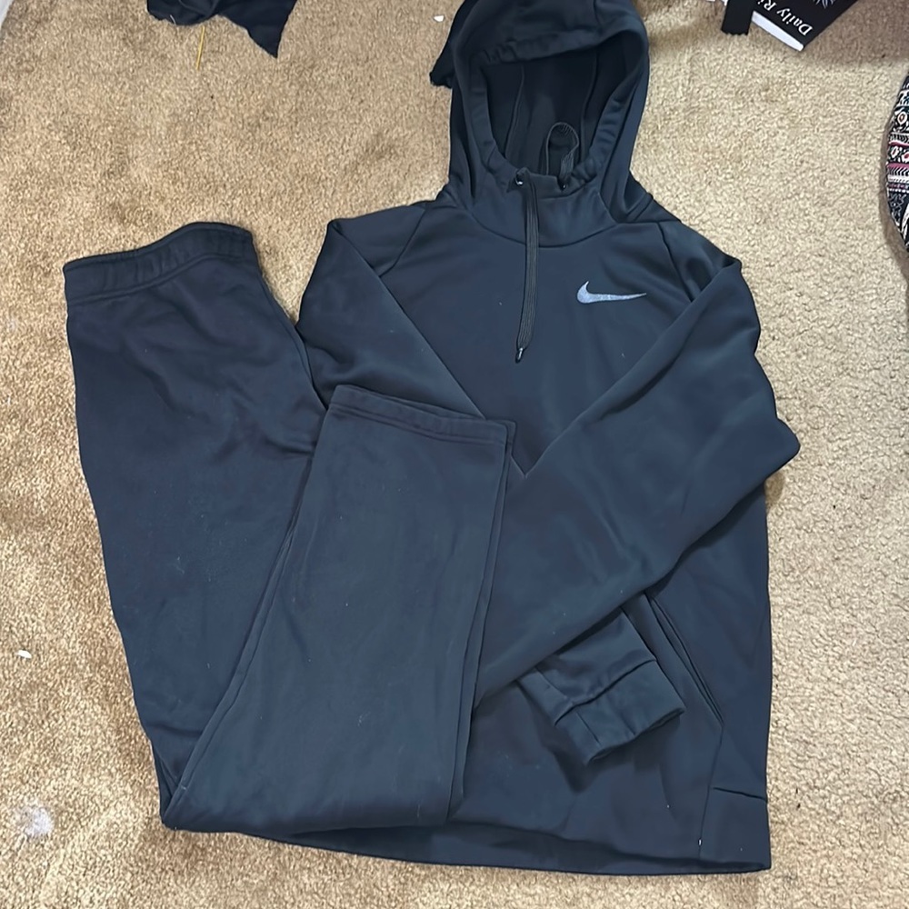 Nike dri-fit suit